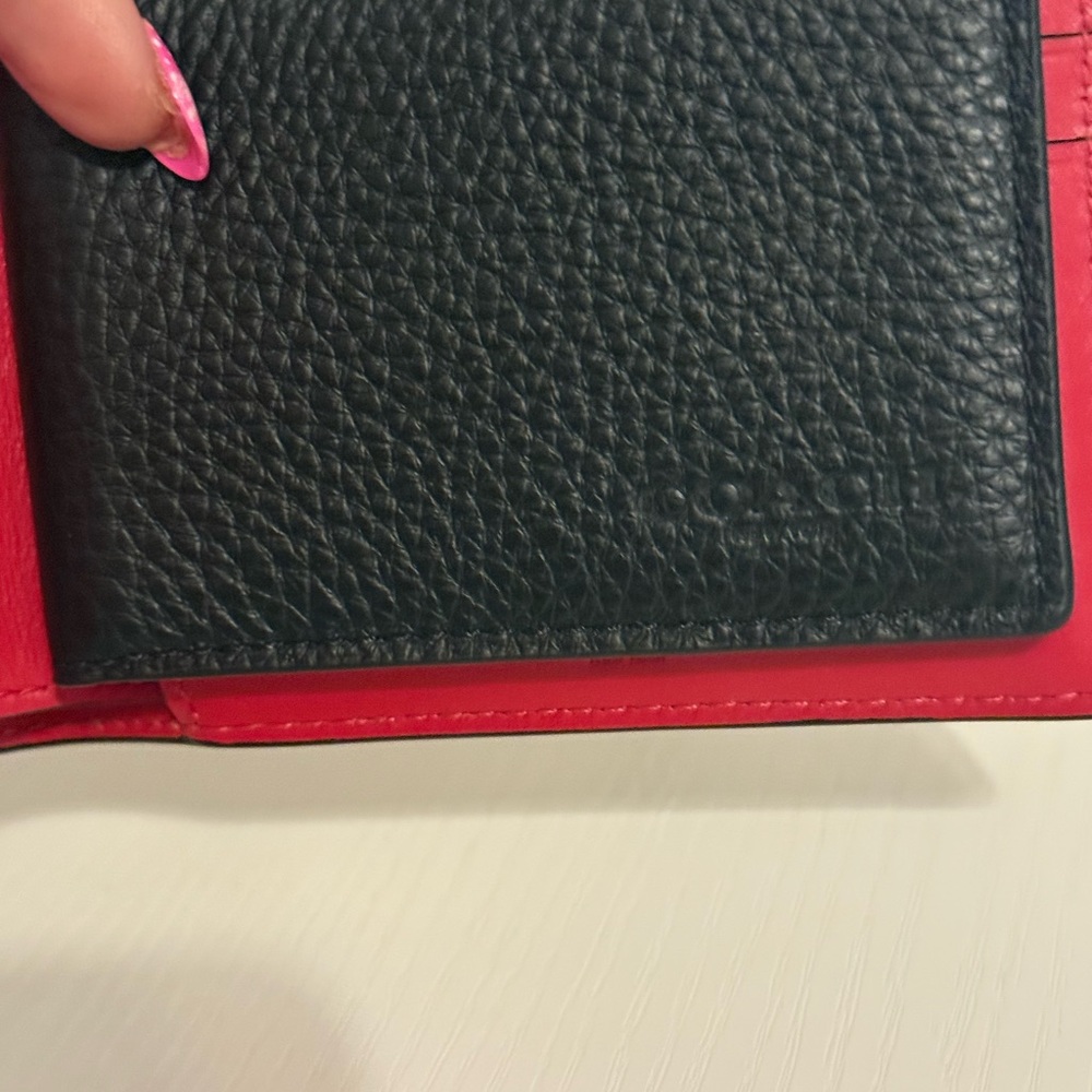 Limited Edition Disney Mickey Mouse X Keith Haring Double Billfold Wallet - Picture 4 of 6